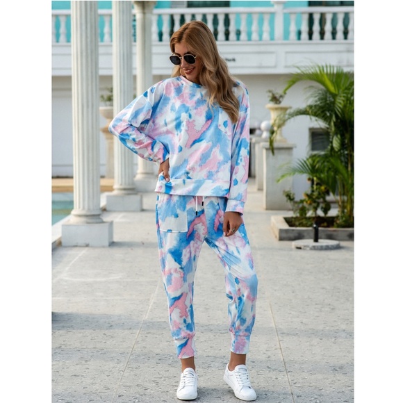 Tie Dye 2 Piece Set: Sweatshirt & Sweatpants - Picture 4 of 7